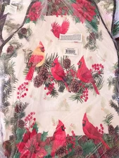 NEW!CHRISTMAS SCENE, Poinsettias, CARDINAS 4pc Car Floor Mat Set. Easy to clean