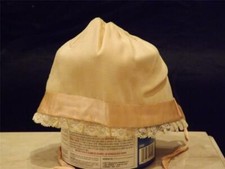 Vintage Baby Bonnet Cotton Lace Trim Satin Lined w Satin Ribbon trim and ties