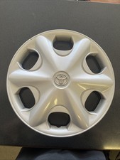 2000 2001 Toyota Camry 15 Inch Hubcap Hub Cap Wheel Cover 42621-aa060 2000 2001 Toyota Camry 15 Inch Hubcap Hub Cap Wheel Cover 42621-aa060