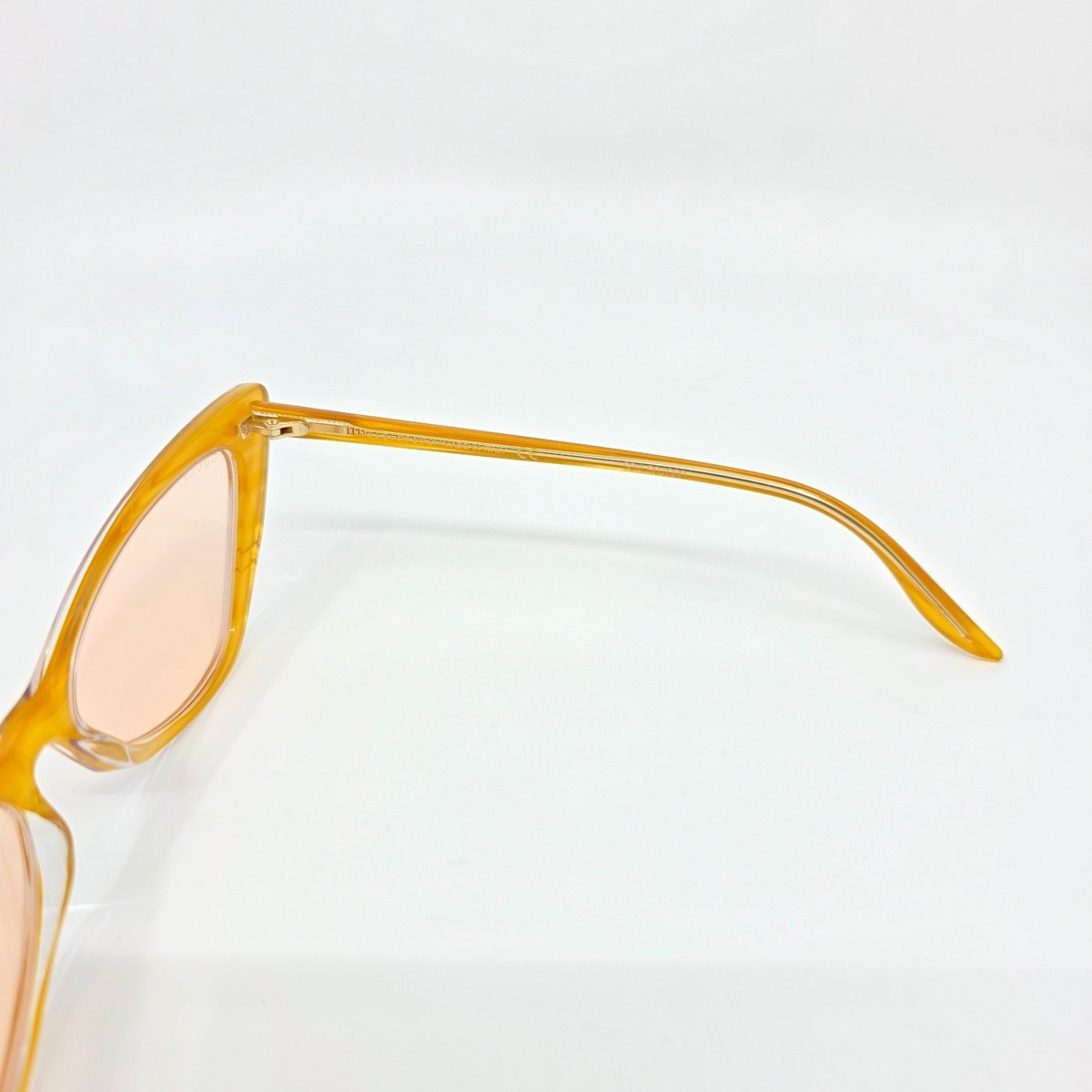 Gucci Yellow Cat Eye Sunglasses Pink Lenses Size 61MM×16MM  display picture 2