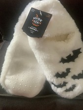 Size M-L Women's Bats Pull-On Slipper Socks with Grippers Hyde And Eek NWT