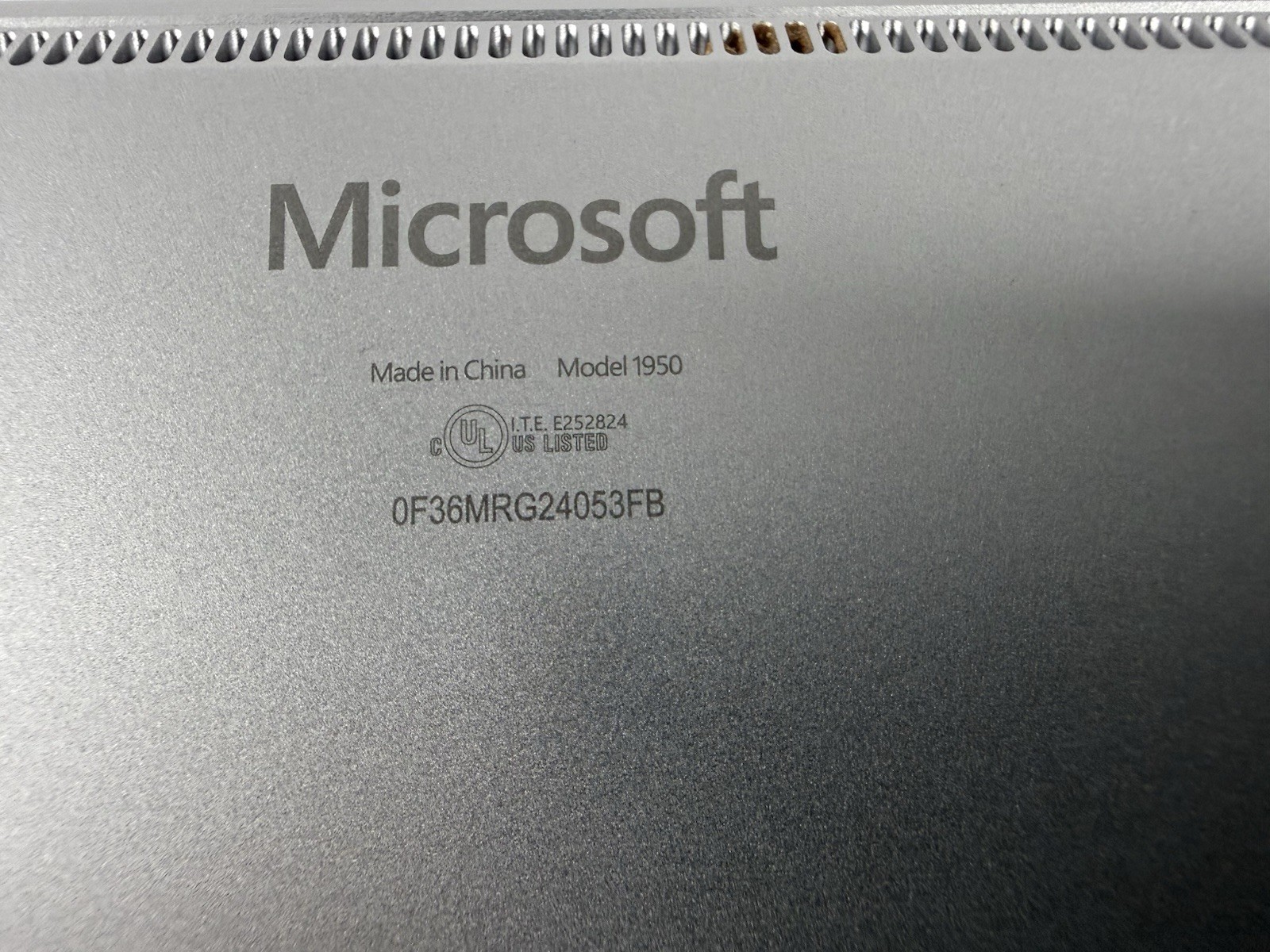 Microsoft Surface Laptop 5 13.5''  1950 Intel Core i7-1265U 16GB RAM 512GB NVME — image 13