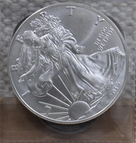 2019 1oz  U.S. SILVER EAGLE COIN BRILLIANT UNCIRCULATED