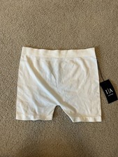 Icon Apparel Seamless White Stretch Bike Shorts NWT