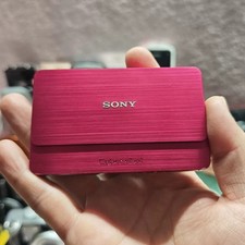 Sony Cyber-shot DSC-T700 Digital Camera 10.1MP 4x Zoom Red with Accessories