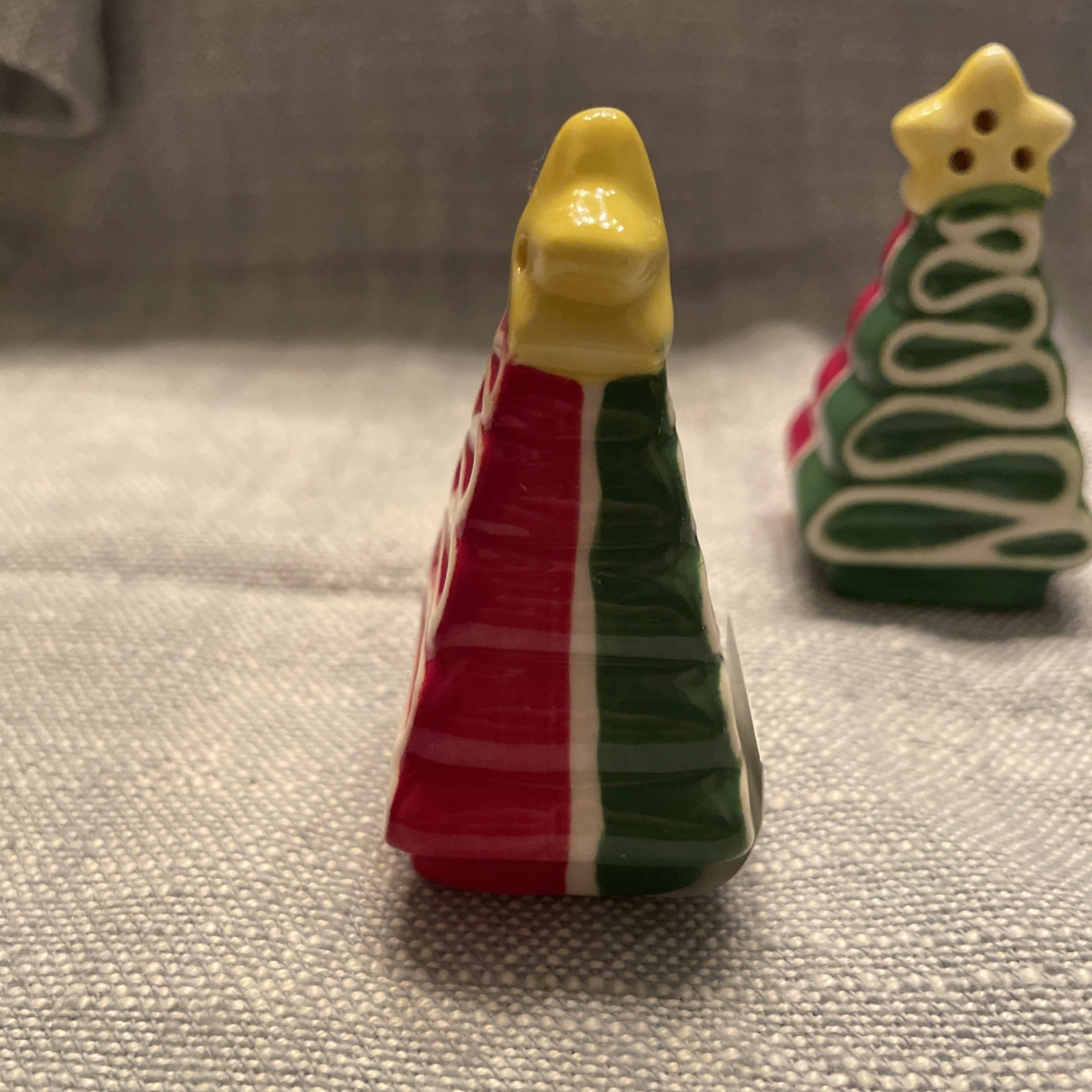 Cracker Barrel candy ribbon trees salt and pepper shakers Christmas 2025 New-1