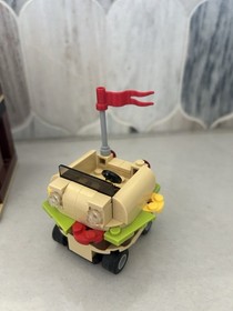LEGO 3833 SpongeBob Square Pants Krusty Krab Adventures (NO Instructions or Box)