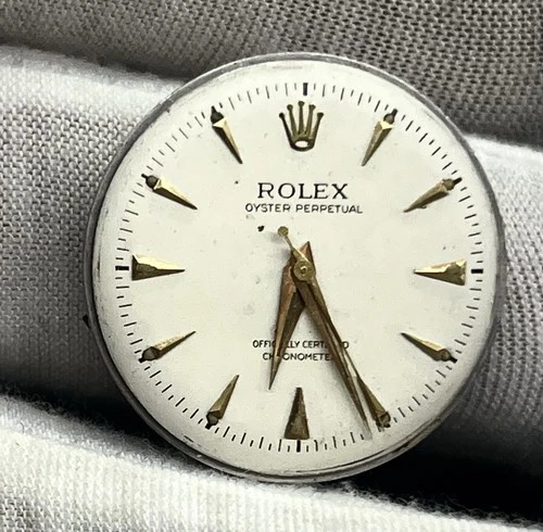 VINTAGE ROLEX Automatic Oyster Perpetual Chronometer Men’s  Circa 1950s Movement