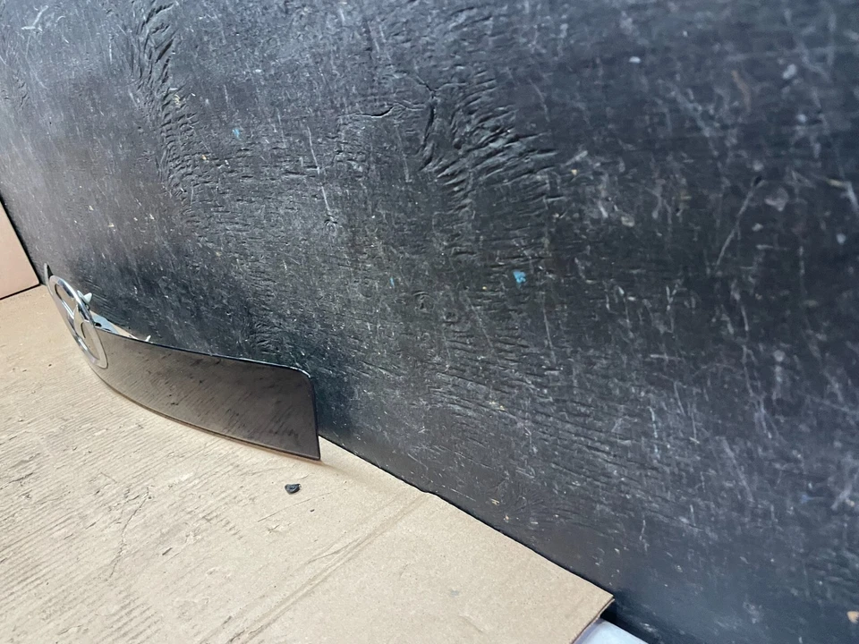 Panel de tapa de maletero Mazda CX9 2007-2012 visión trasera sin cámara M6114 DG Foto 2 de 4