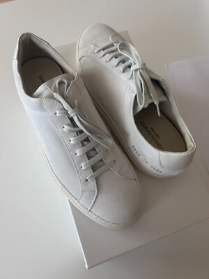 Common Projects Achilles Premium Low US 6 Wildleder weiß