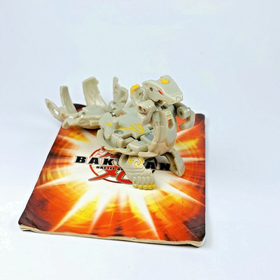 Bakugan HAOS LUMAGROWL Gundalian Invaders ohne Karte
