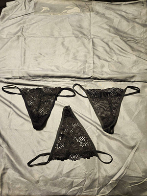 Women s Thong/String Panties 3-Pack Black Lace Floral Sheer Stretch Size M