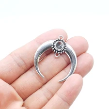 15PCS Antique Silver Tone Crescent Moon Connector Pendant Gothic Charm LCRS38