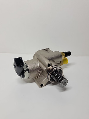 Genuine OEM Direct Injection High Pressure Fuel Pump for Audi A4 A5 A6 Q5 V6 3.2