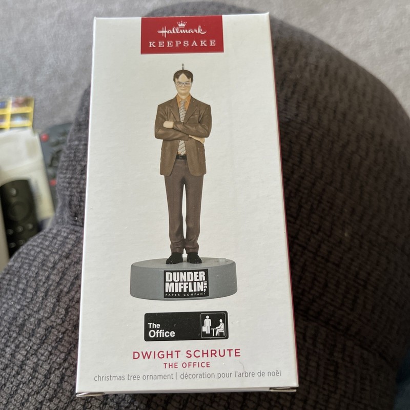 HALLMARK 2023 DWIGHT SCHRUTE THE OFFICE MUSICAL KEEPSAKE ORNAMENT NIB