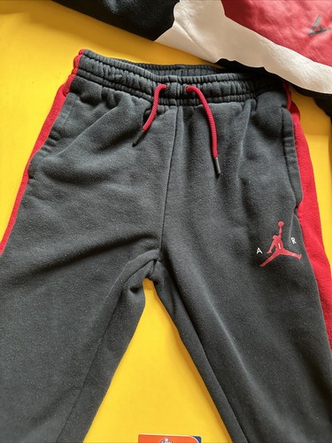 Nike Air Jordan Hoodie Set (Red White & Black) Inseam 23 Size Medium - Picture 4 of 12