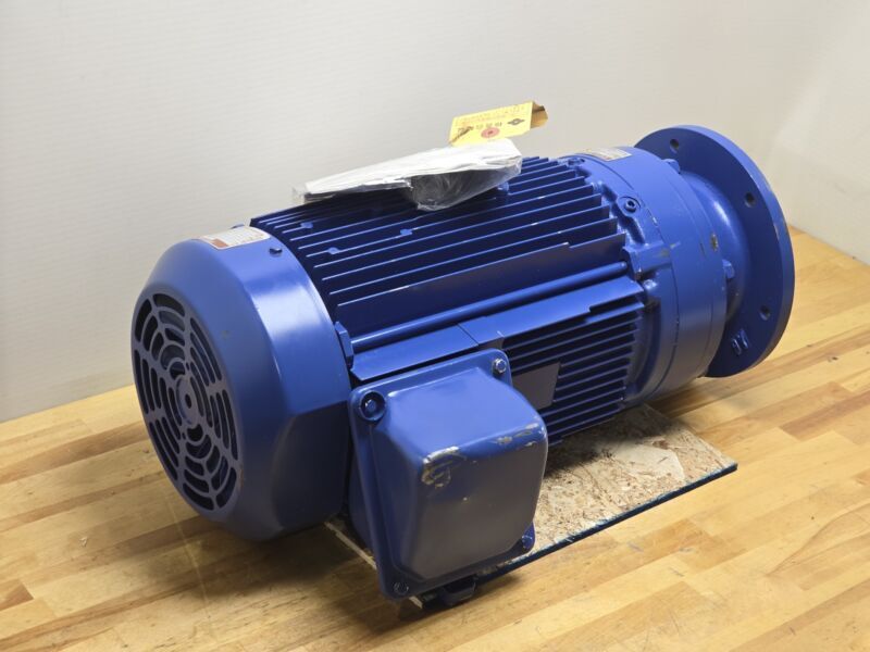 Sumitomo SM-Cyclo Gearmotor CNVM5-6125-AV-15, 3.7 kW, 120RPM Sumitomo SM-Cyclo Gearmotor CNVM5-6125-AV-15, 3.7 kW, 120RPM