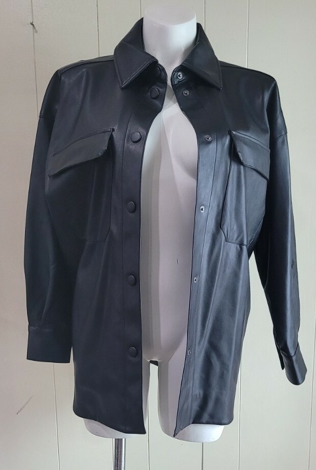 Clothes Hanger Carteras En Zara Chemise Simili Cuir H&m Veste