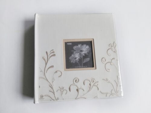 Pioneer Photo Album Cloth Fabric Cover 4 x 6 White 200 Photos Wedding Bridal