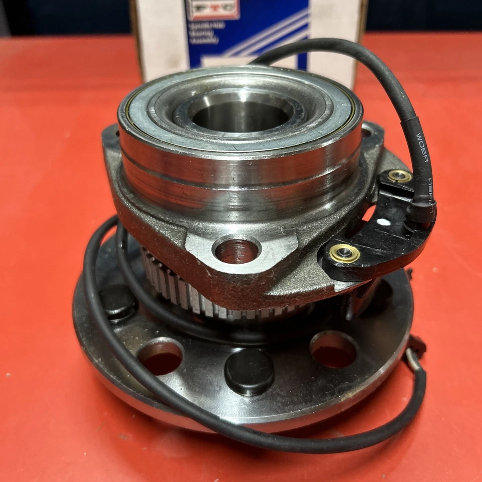 Conjunto de cojinete de cubo de rueda delantera 515006 para Dodge Ram 1500 1994-1999 4x4 Foto 3 de 4