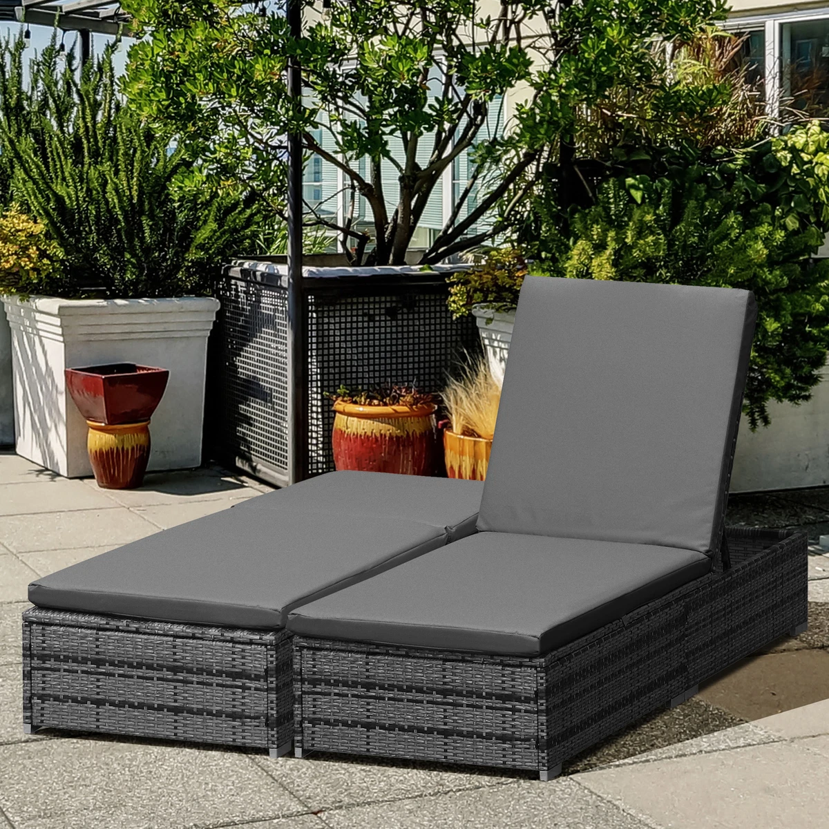 Set of 2 rattan sun loungers new arrivals