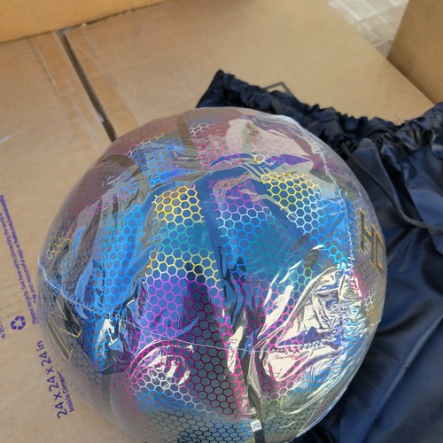 HOLOWIN Reflective Glowing Holographic Luminous Basketball Size 7 Indoor/Outdoor - Picture 5 of 9