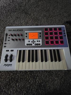 M-AUDIO Axiom AIR 25 Premium MIDI Keyboard and Pad Controller