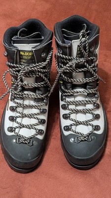 La Sportiva GTX Trek Heavy Duty Mountaineering Boots; U.S. Men's Size 7