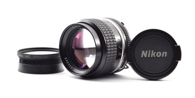 RARE!!!【Top Mint】Nikon NIKKOR 85mm f/2 Ais Ai-s Portrait Lens From Japan #2677