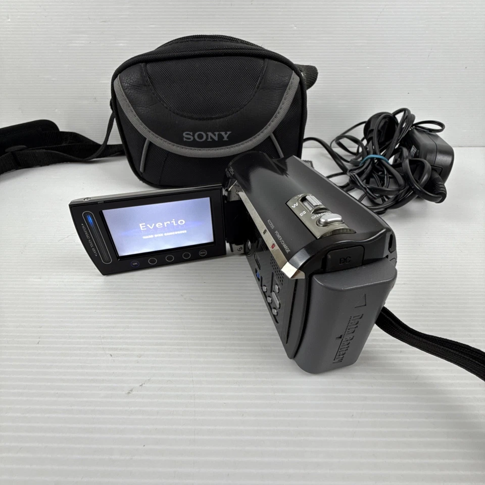 JVC Everio 120GB HDD Camcorder 1080P Digital Video Camera, GZ-MG680BAA - Image 3 of 4