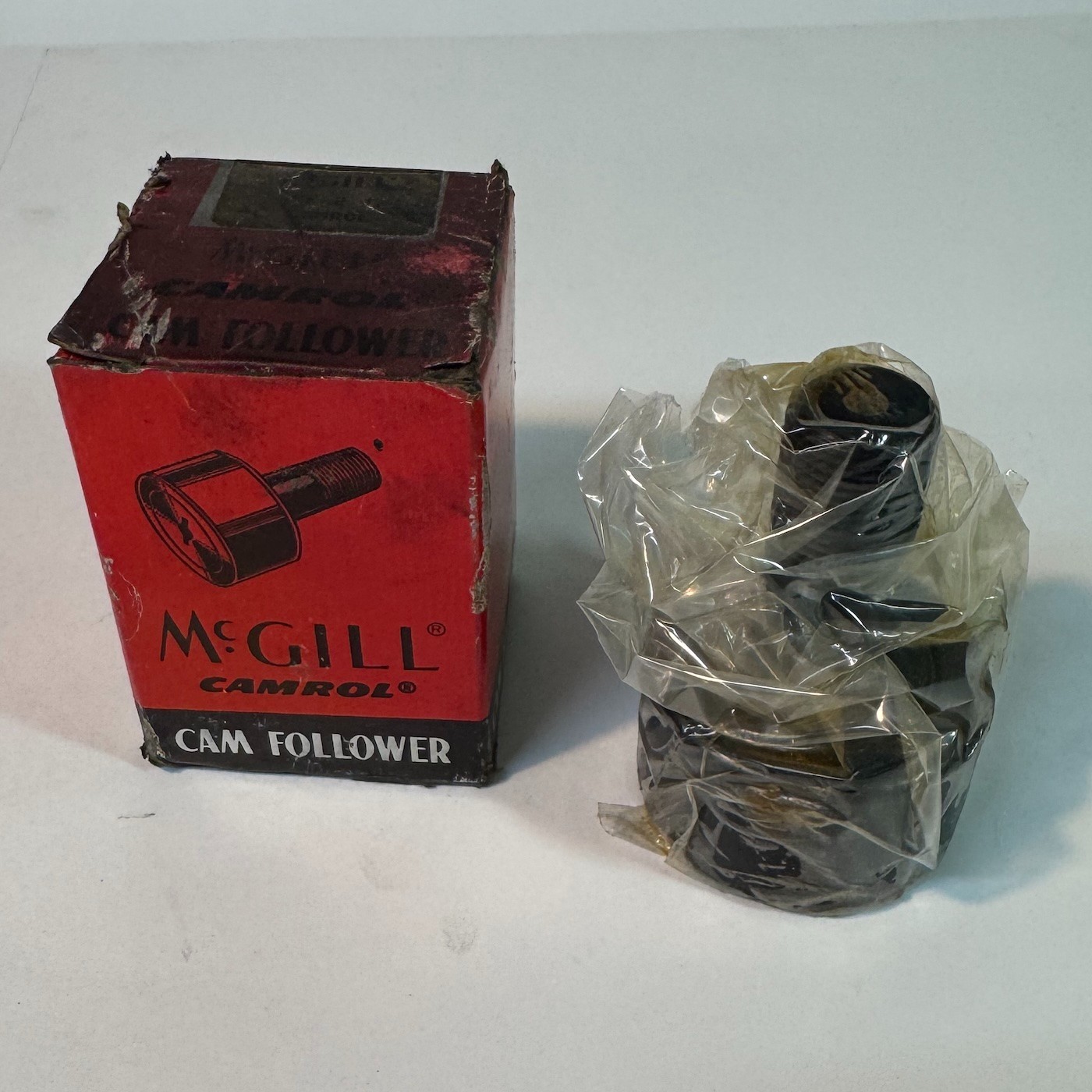New McGill CF 2 1/4 S Cam Follower Bearing 2.25" OD Sealed CAMROL