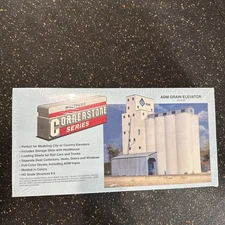 Walthers Cornerstone HO Scale Building/Structure Kit Grain Elevator Add-on Silos
