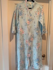 Miss Elaine Zip Up Housecoat Robe Gown with Pockets Floral Women's Size Medium