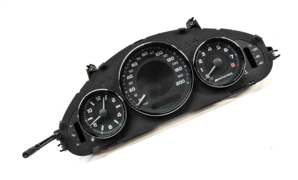 Mercedes CLS63 AMG 2007 (W219) tablero velocímetro cuadro de instrumentos (161 k) Foto 4 de 4