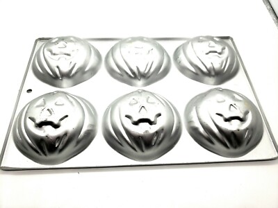  Wilton 3D Pumpkin Mini Cake Cup Cake Pan Vintage 1983 Halloween