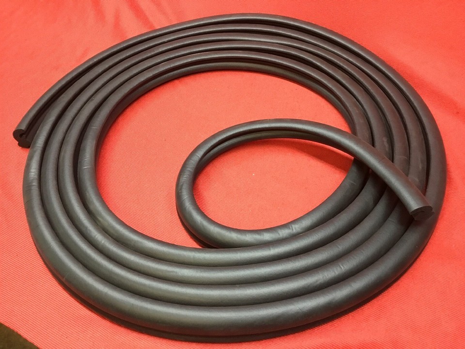 Trunk Seal Weatherstrip For 1966-1972 Nova – Soft Rubber, Black – M-1001