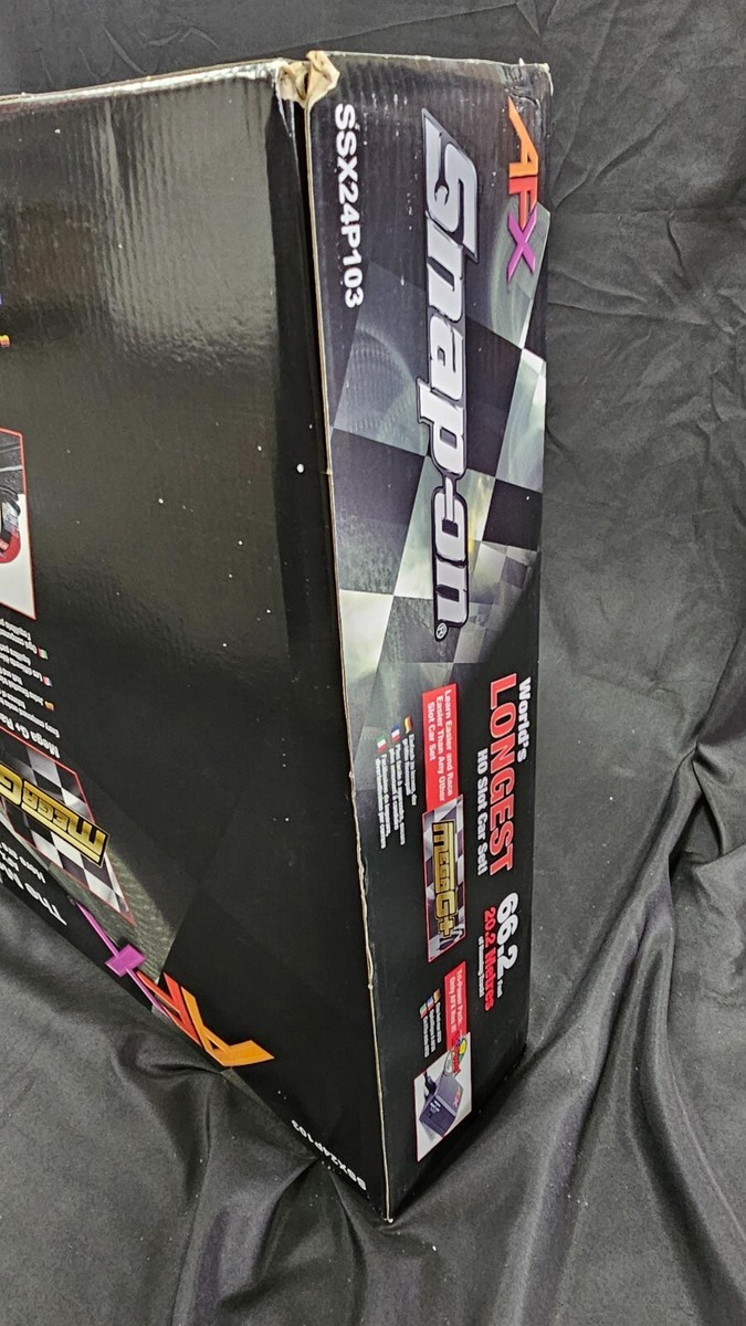 AFX Snap-On SSX24P103 World's LONGEST HO Slot Car Set! 66.2 Feet