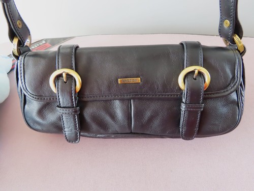 Vintage Oroton Buckle feature small genuine leather black n Brass handbag - Picture 4 of 12