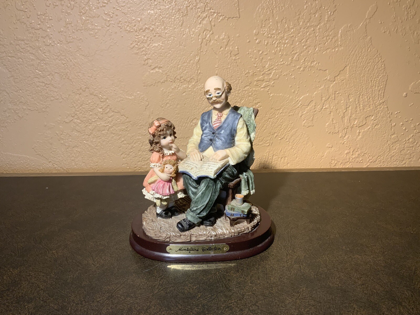 RARE Vintage Montefiori Collection Figurine Grandpa Reading To  Granddaughter | eBay