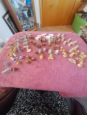 Wade England 69 Vintage Whimsies Assorted Porcelain Miniature Red Rose Figurines