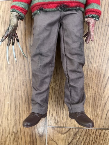 Figura personalizada 1/6 Nightmer on the Elm Street Freddy Krueger - Imagen 11 de 13