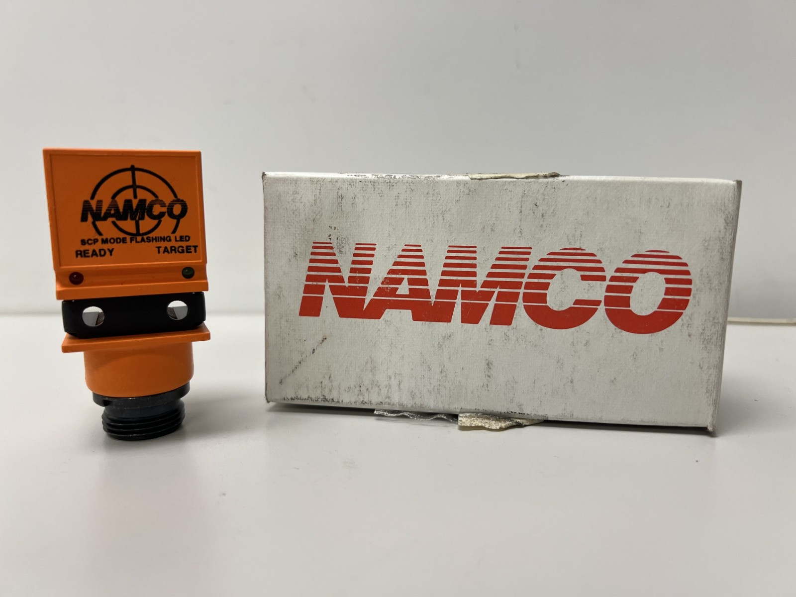 NAMCO EE530-19400 Proximity Switch 20-230V-Used img