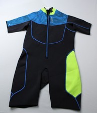 Akona Men's 3/2 Front Zip Tropic Shorty Wetsuit CD4 Black/Blue/Green Size 4XL