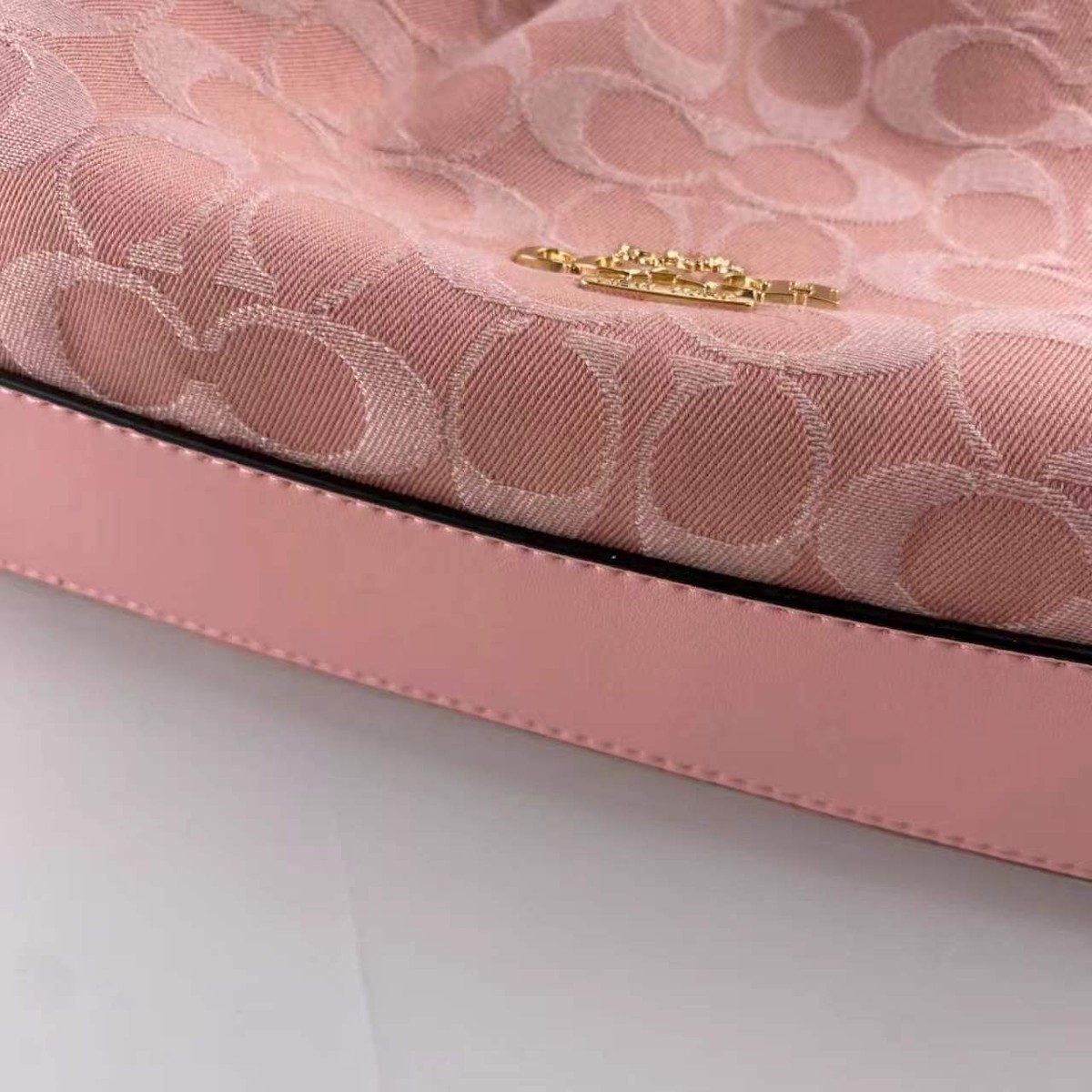 COARCH セカンド Coach CER68 Faye Shoulder Bag Light Pink Signature Denim Outlet