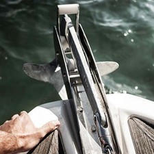 Bootsbogenankerwalze, mit einer drehenden Doppelwalze, einer einfachen