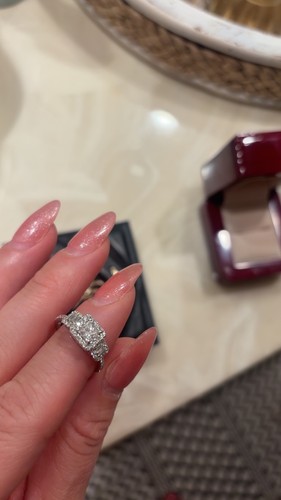 engagement ring size 8 natural diamond