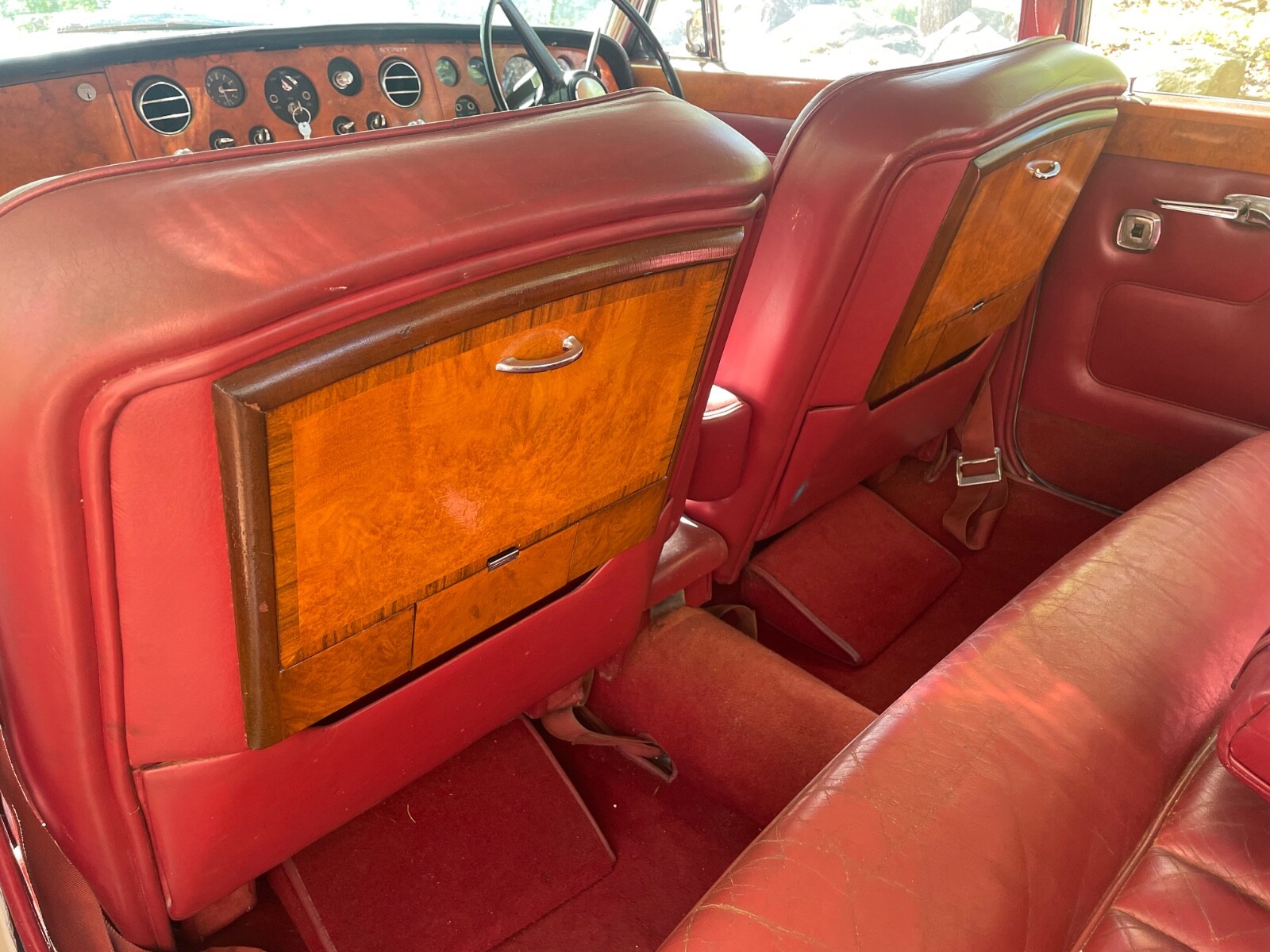 ROLLS ROYCE SHADOW LWB BENTLEY T1 STEERING WHEEL. WORLDS LARGEST USED INVENTORY