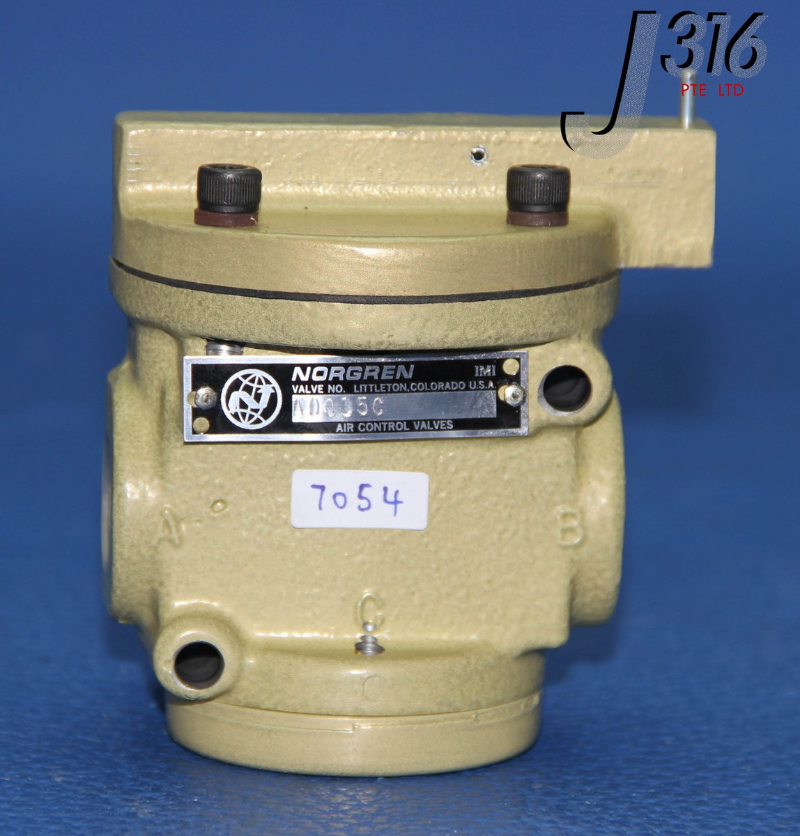 7054 NORGREN AIR CONTROL VALVES (LOT OF 7) A0015C | eBay