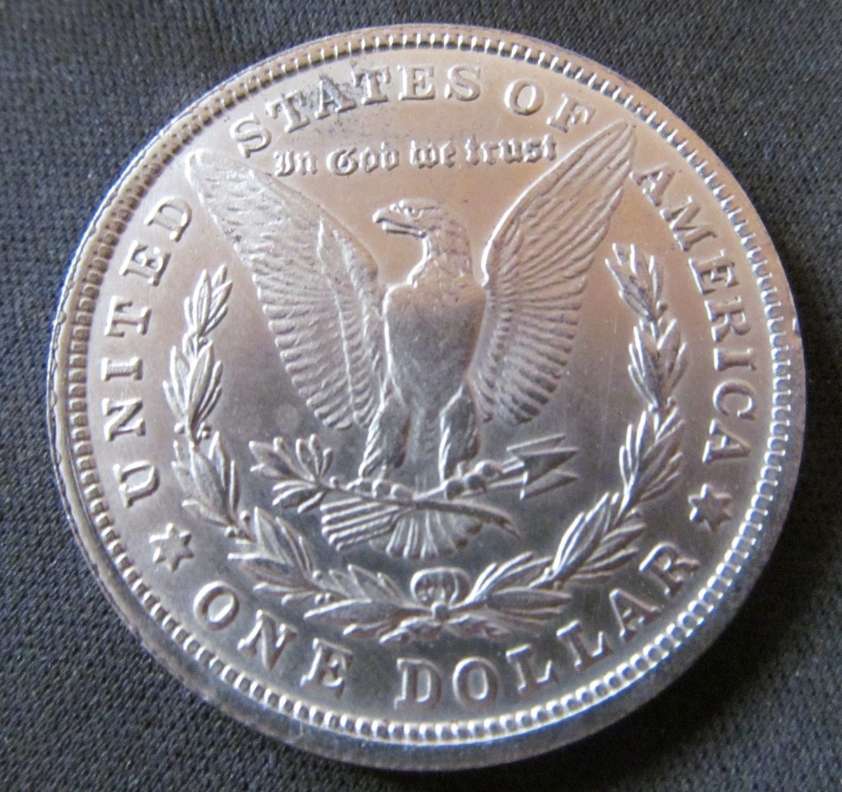 m*s様 WT79 1884 USA 1ドル 硬貨 E PLURLEUS UNU m*s様 WT79 1884 USA 1ドル 硬貨 E PLURLEUS UNU - メルカリ