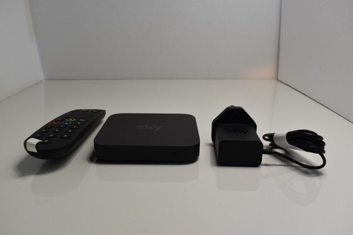 Sky Stream TV Puck - Full Kit Ready To Use Includes Remote and Power Cable Sky - Picture 21 of 24